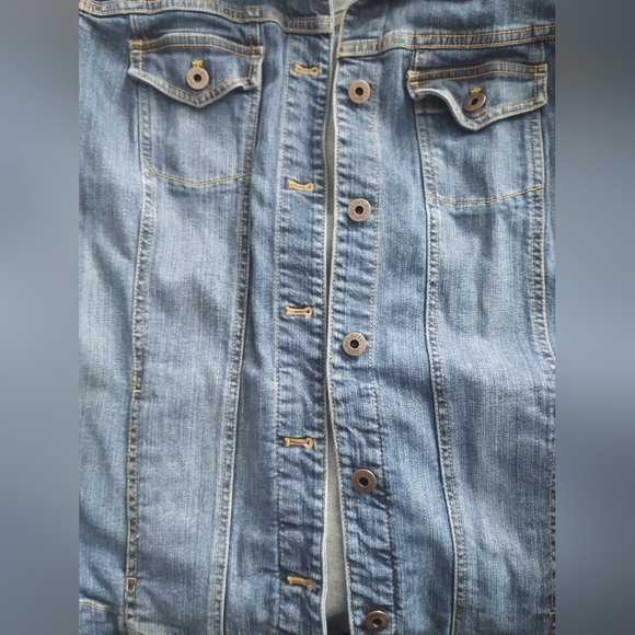 J. Jill Denim Jacket - Picture 4 of 5